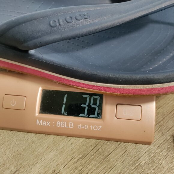 Crocs Men's Blue Retro Flip Flops Size 13 - Picture 8 of 8